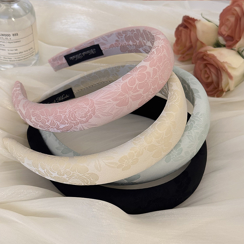Embroidery Roses - Fashion Women Embroidery Rose Flower Sponge