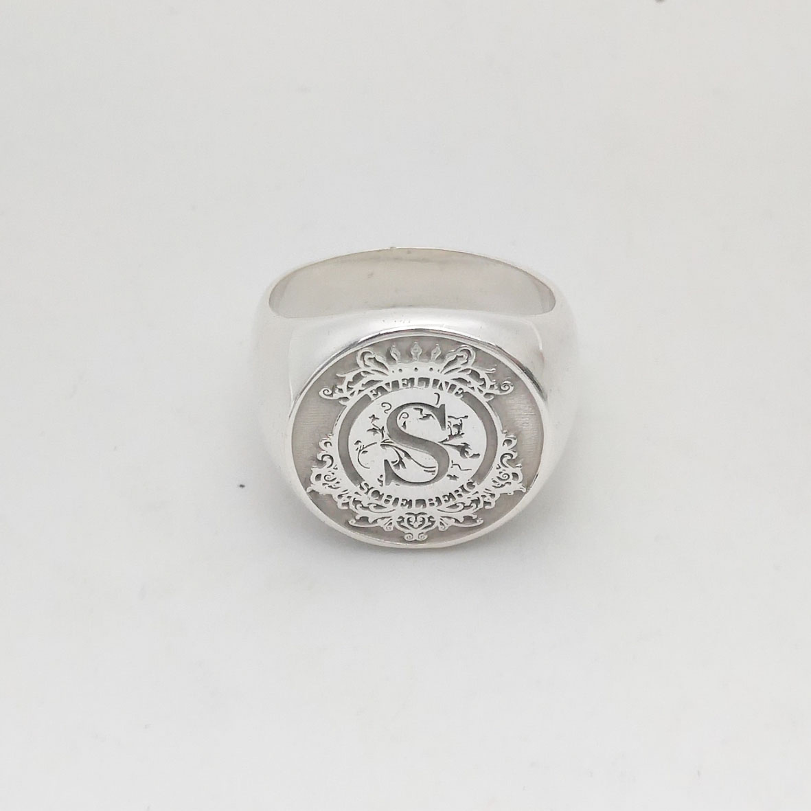 Custom Engraved 17mm Round Top - Embroidery Alphabet ulasan dan harga