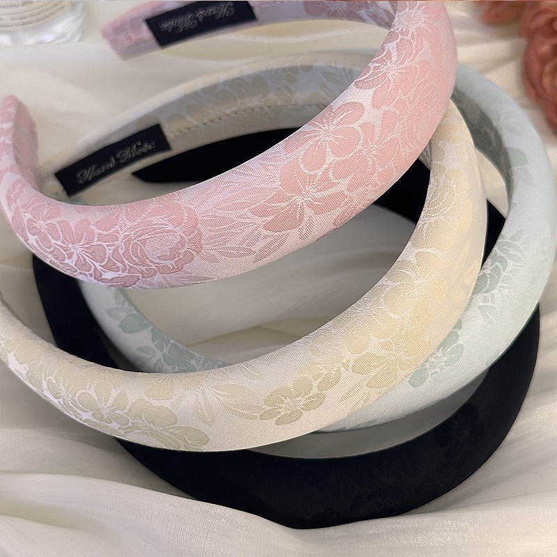 Fashion Women Embroidery Rose  - Embroidery Roses ulasan dan harga